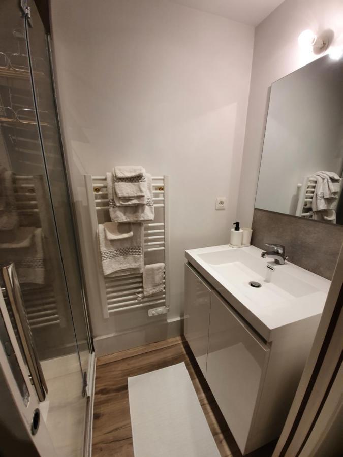 Appartements C'Home Un Charme Ланьон Экстерьер фото